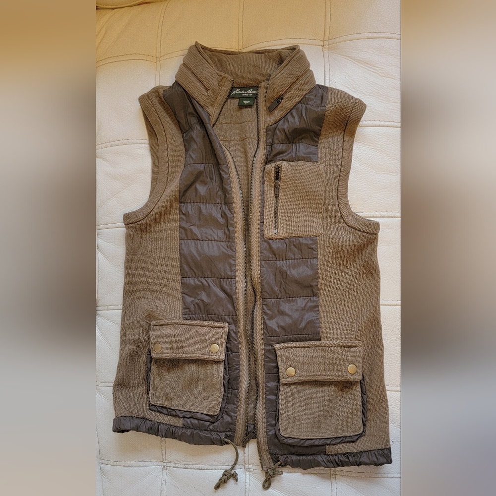 Olive Green Hybrid Eddie Bauer Vest with Pockets